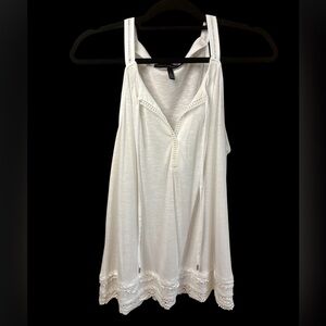 White House Black Market White Flowy Tank Top. BNWOT
Size - L